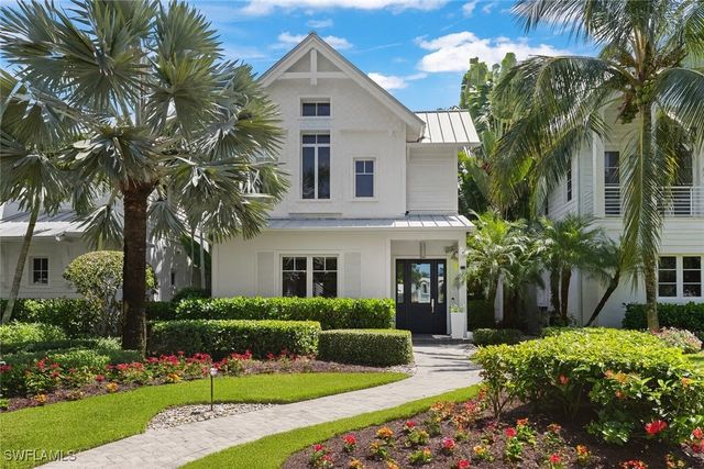 1021 6th ST S, Naples, FL 34102