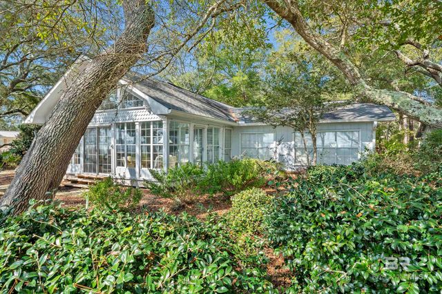 9496 Bay View Drive, Lillian, AL 36549