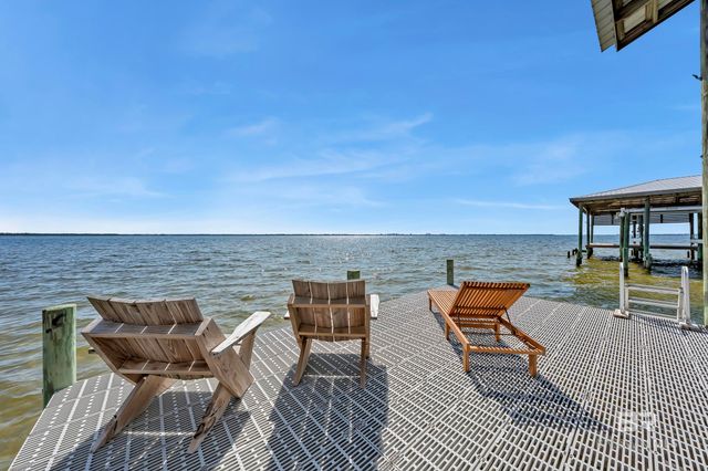 9496 Bay View Drive, Lillian, AL 36549