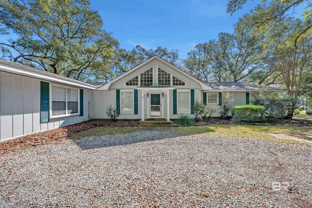9496 Bay View Drive, Lillian, AL 36549
