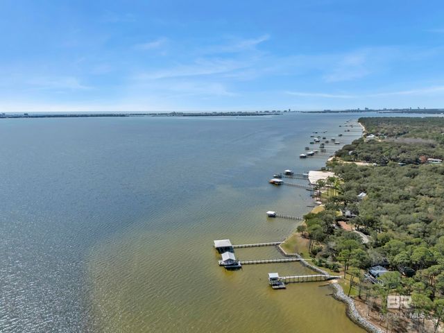 9496 Bay View Drive, Lillian, AL 36549