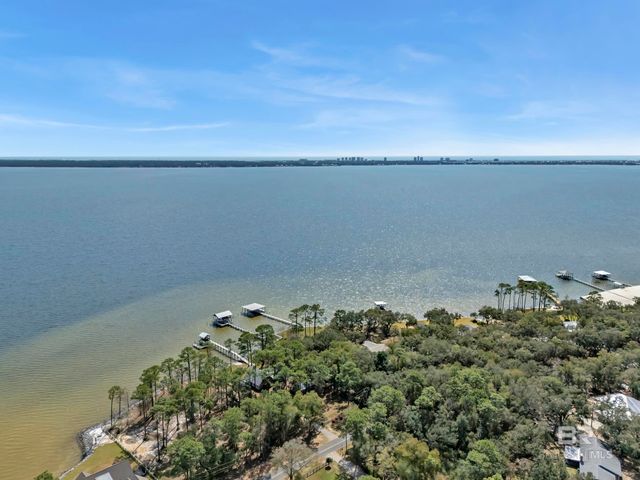 9496 Bay View Drive, Lillian, AL 36549