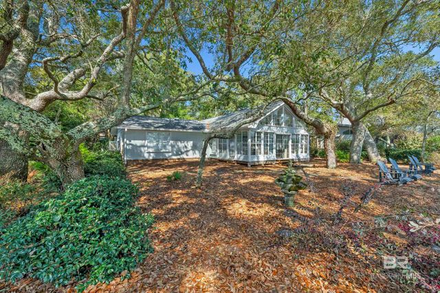 9496 Bay View Drive, Lillian, AL 36549