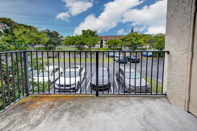 9244 W Atlantic Boulevard 1222, Coral Springs, FL 33071