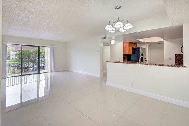 9244 W Atlantic Boulevard 1222, Coral Springs, FL 33071