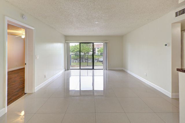 9244 W Atlantic Boulevard 1222, Coral Springs, FL 33071