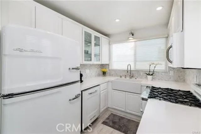 577 Ramona B, Laguna Beach, CA 92651