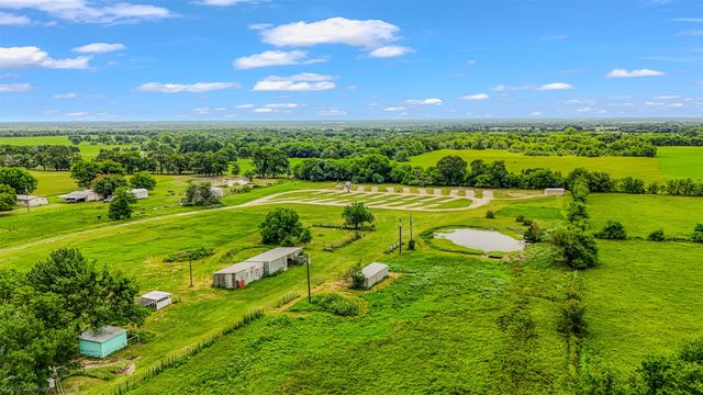 2379 Vz County Road 3810, Wills Point, TX 75169