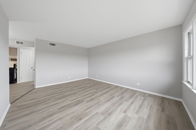 3170 W Meadow Lane 23, Merrionette Park, IL 60803