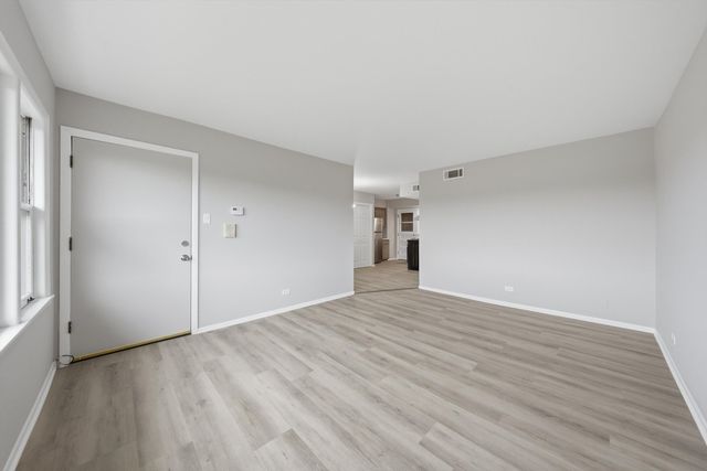 3170 W Meadow Lane 23, Merrionette Park, IL 60803