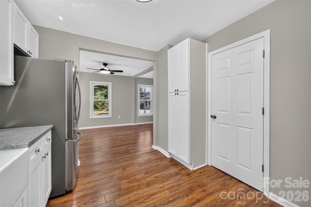 620 10th Street Boulevard NW, Hickory, NC 28601