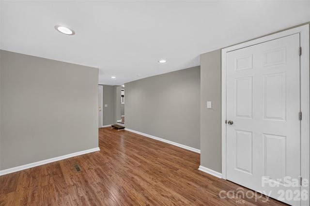 620 10th Street Boulevard NW, Hickory, NC 28601