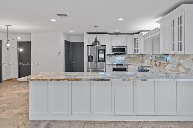 8745 SW 182nd Terrace, Palmetto Bay, FL 33157