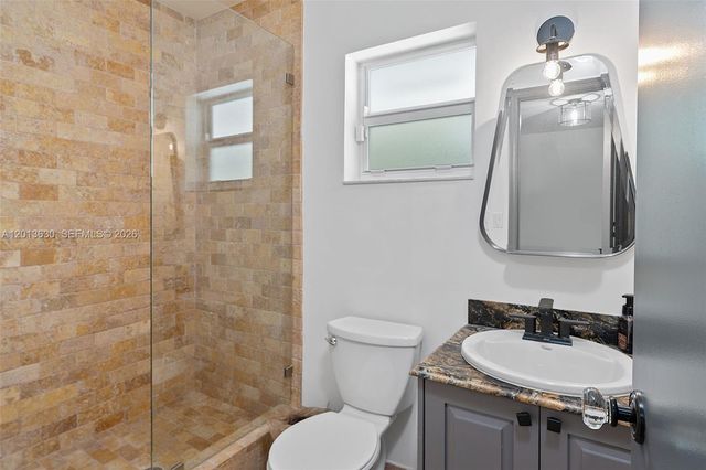 8745 SW 182nd Terrace, Palmetto Bay, FL 33157