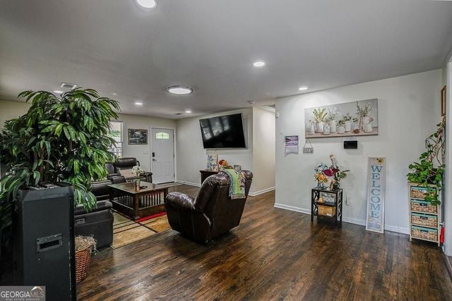367 SE Macedonia Road SE, Atlanta, GA 30354