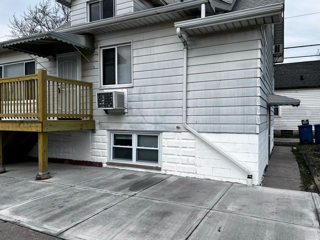 348 Pulaski Road, Calumet City, IL 60409