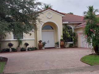 7042 SE Bay Hill Dr, Stuart, FL 34997