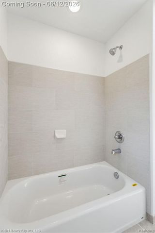 3907 Pontiac Lake Road, Waterford, MI 48328