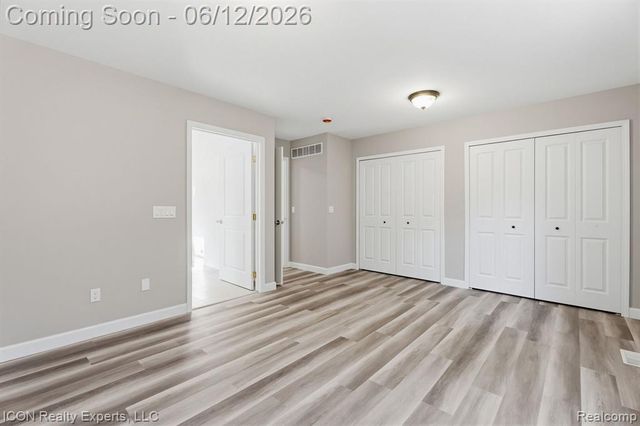 3907 Pontiac Lake Road, Waterford, MI 48328