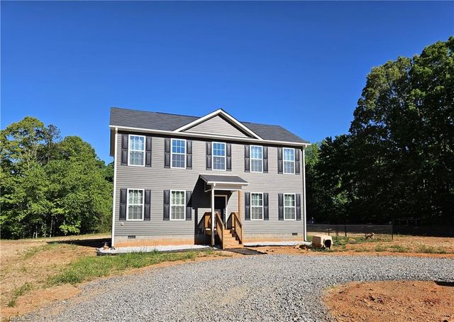 1661 King Road, Westfield, NC 27053