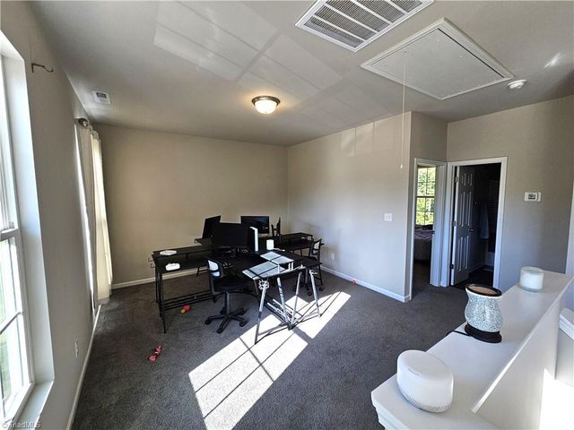 1661 King Road, Westfield, NC 27053