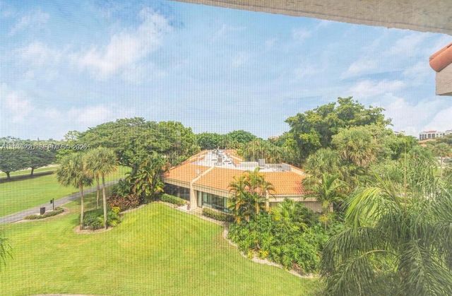 7507 La Paz Blvd 407, Boca Raton, FL 33433