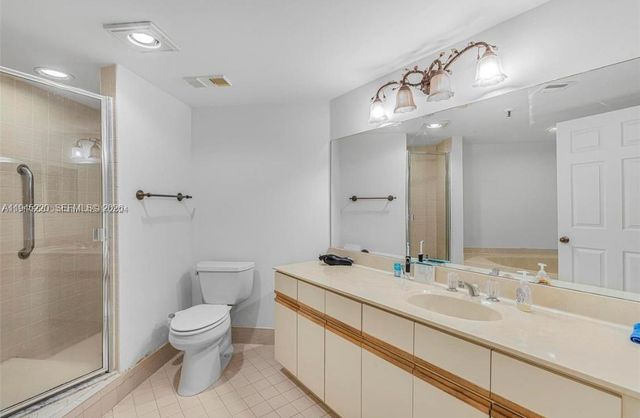 7507 La Paz Blvd 407, Boca Raton, FL 33433