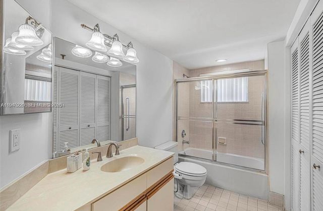 7507 La Paz Blvd 407, Boca Raton, FL 33433