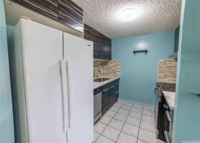 2334 Kapiolani Boulevard 201, Honolulu, HI 96826