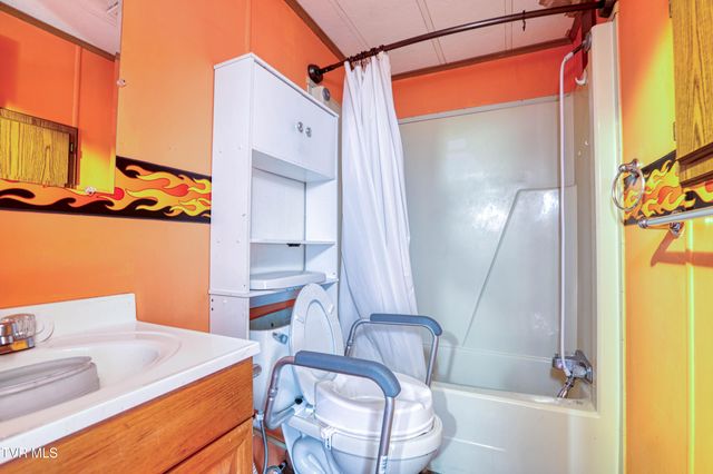 3870 Dulaney Road, Greeneville, TN 37743