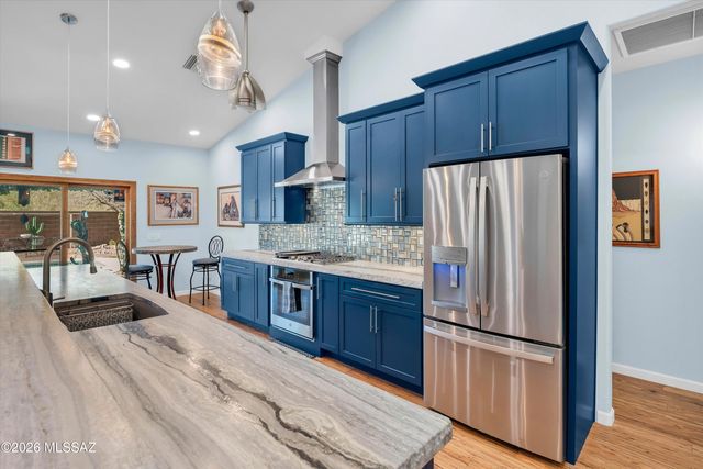 8977 N Treasure Mountain Drive, Tucson, AZ 85742