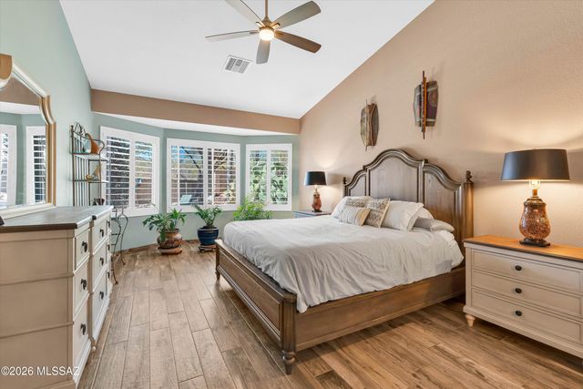 8977 N Treasure Mountain Drive, Tucson, AZ 85742