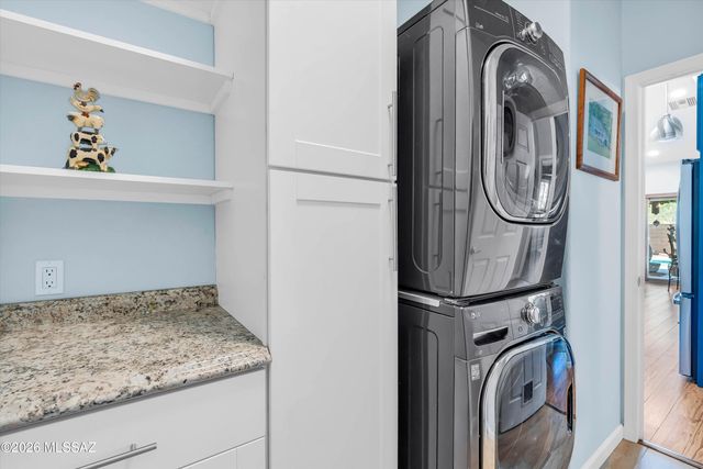 8977 N Treasure Mountain Drive, Tucson, AZ 85742