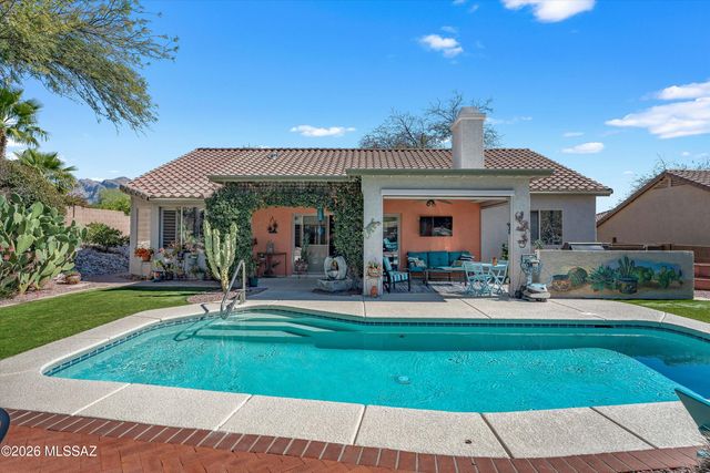 8977 N Treasure Mountain Drive, Tucson, AZ 85742
