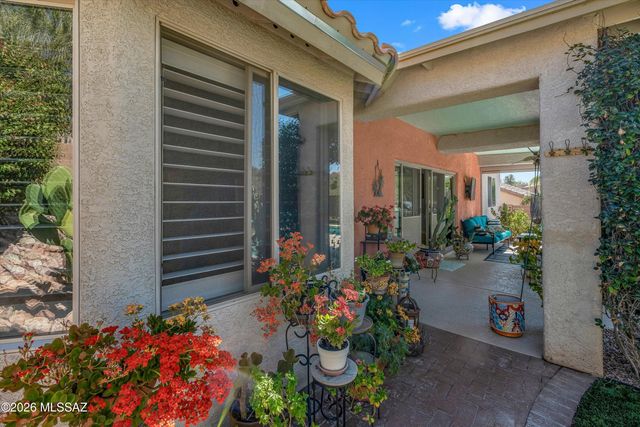 8977 N Treasure Mountain Drive, Tucson, AZ 85742