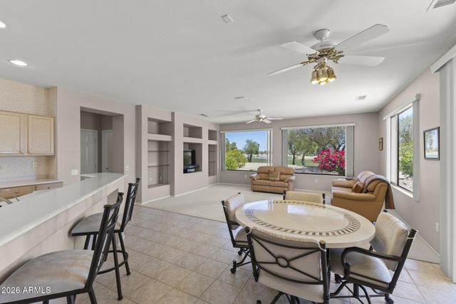 18415 N LAGUNA AZUL Drive, Surprise, AZ 85374