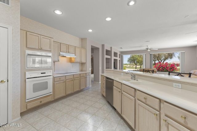 18415 N LAGUNA AZUL Drive, Surprise, AZ 85374
