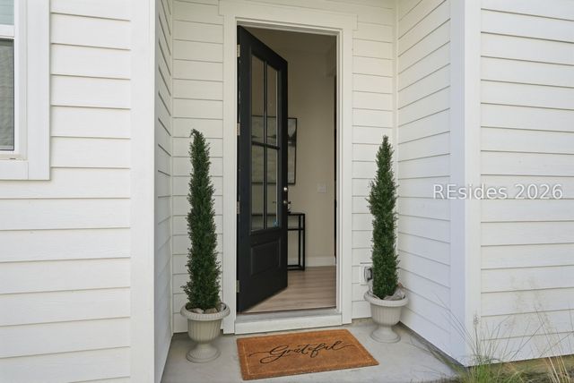 180 Oleander Way, Hardeeville, SC 29927