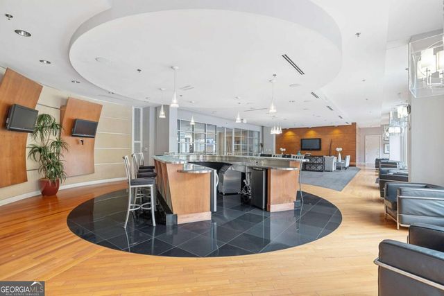 711 Cosmopolitan Drive NE 300, Atlanta, GA 30324