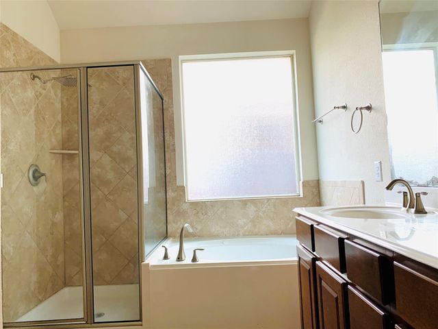 20818 S Blue Hyacinth Drive, Cypress, TX 77433