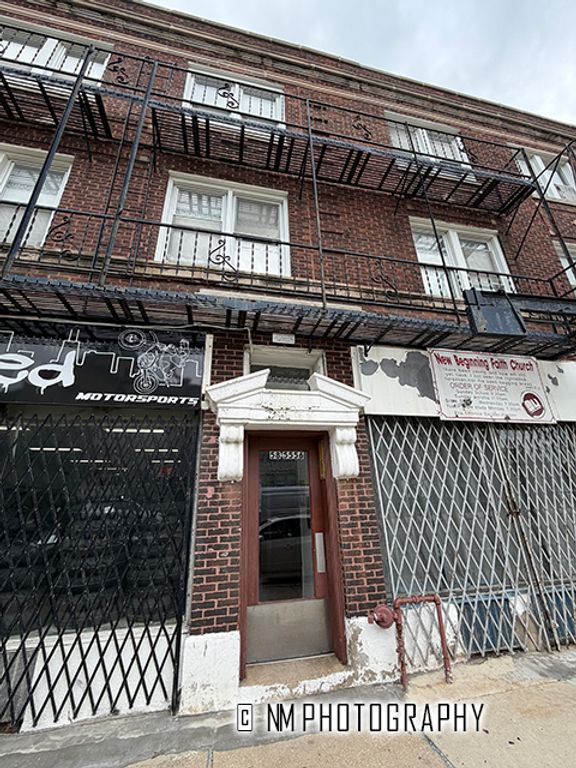 5556 W HARRISON Street 1, Chicago, IL 60644