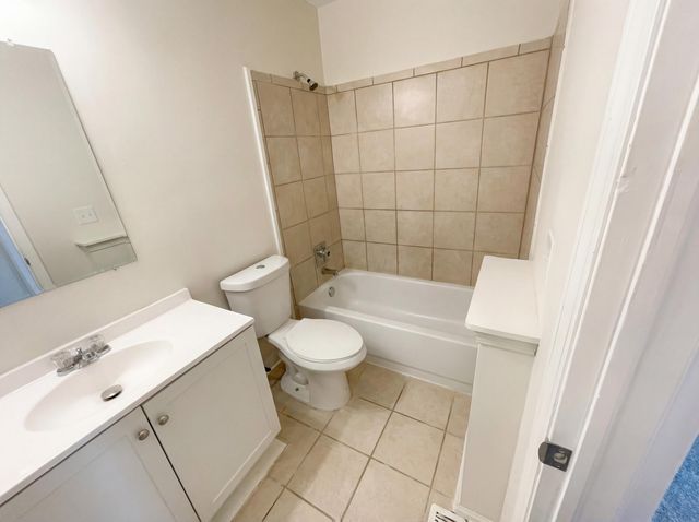 2592 Cowall Drive, Hilliard, OH 43026