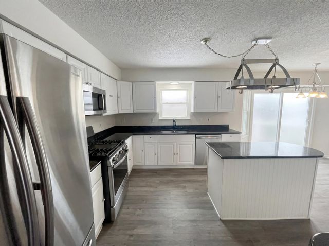 2592 Cowall Drive, Hilliard, OH 43026