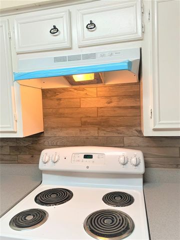 4224 Boone Road, Houston, TX 77072