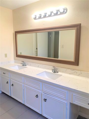 4224 Boone Road, Houston, TX 77072