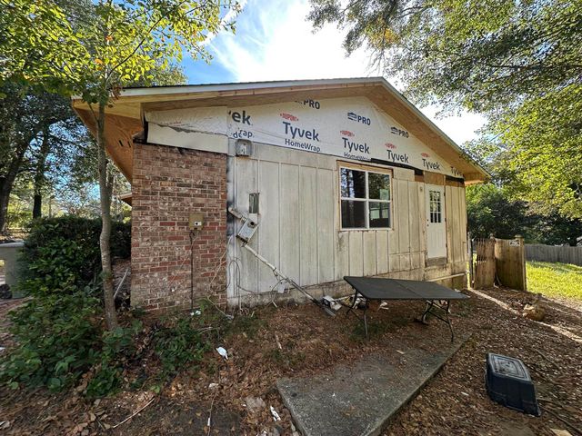 1944 Lawson Road, Tallahassee, FL 32308