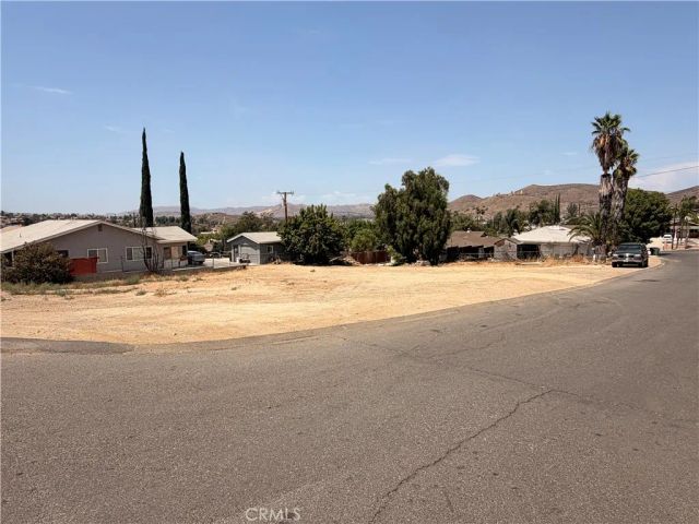 0 PECK, Lake Elsinore, CA 92530