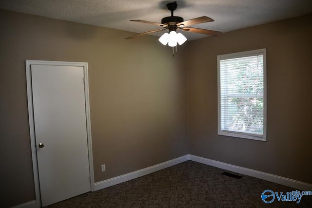 1216 Barkley Street, Gadsden, AL 35904