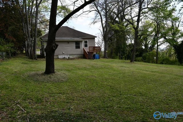 1216 Barkley Street, Gadsden, AL 35904
