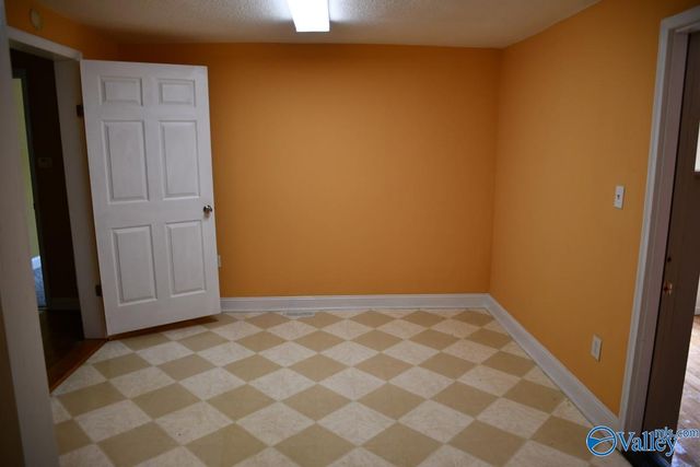 1216 Barkley Street, Gadsden, AL 35904